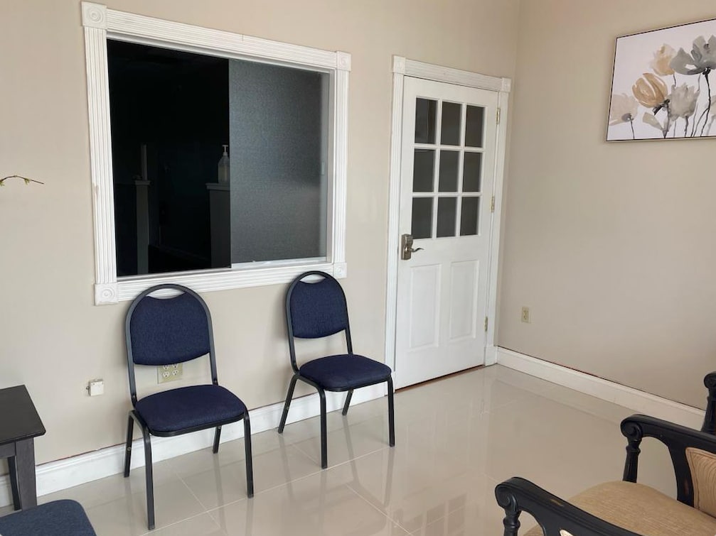 377 N State Road 7, Plantation, FL à louer Photo intérieure– Image 1 sur 7