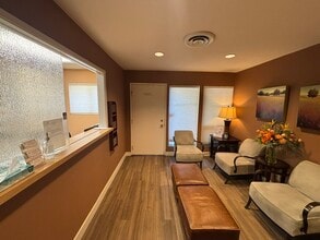 1680 Westwood Dr, San Jose, CA à louer Photo intérieure– Image 2 sur 16