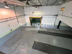 Industriel/Logistique dans Santa Perpètua de Mogoda, Barcelona à louer Photo intérieure– Image 2 sur 21