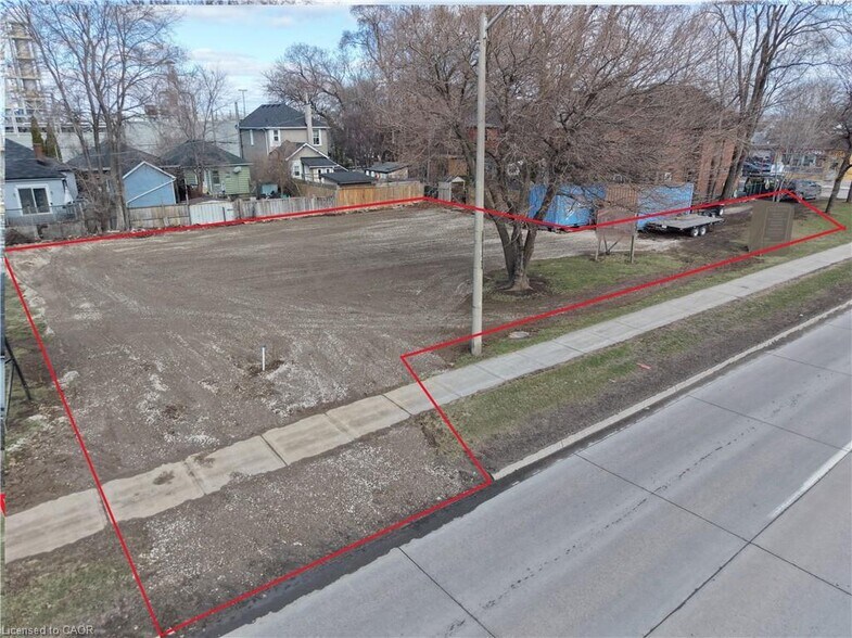 487 Burlington St E, Hamilton, ON à vendre - Photo de l’immeuble – Image 3 sur 9