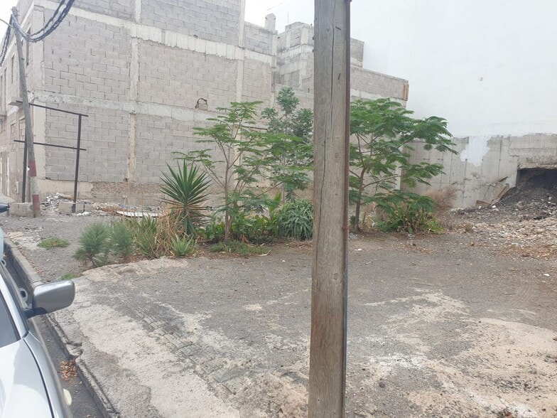 Calle Hortensia, 99, Agüimes, Las Palmas à vendre - Photo de l’immeuble – Image 2 sur 6