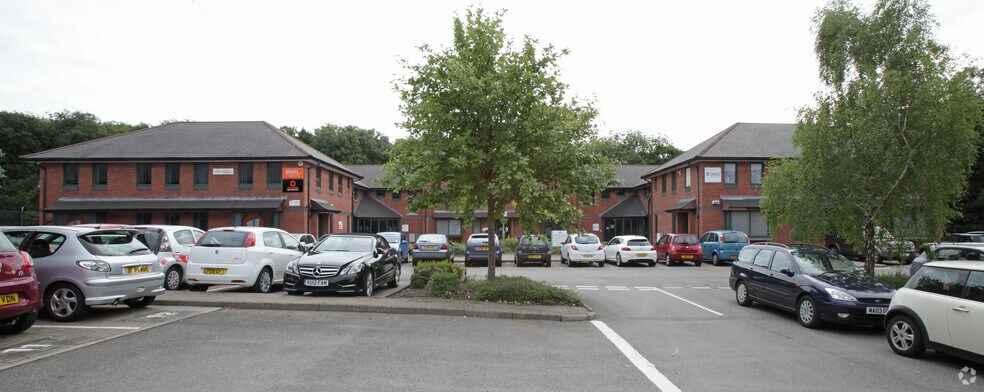 Lambourne Cres, Cardiff à vendre - Photo de l’immeuble – Image 3 sur 7