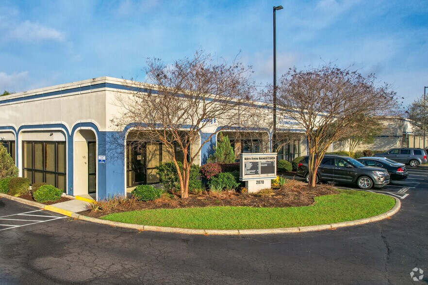 2070 Northbrook Blvd, North Charleston, SC à louer - Photo de l’immeuble – Image 2 sur 29