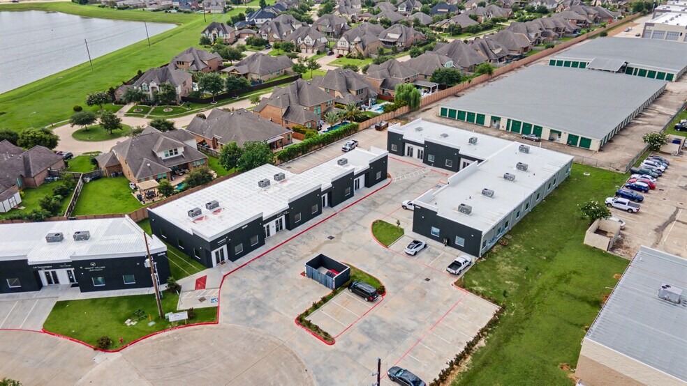 26605 Cook Field Rd, Katy, TX à louer - Photo de l’immeuble – Image 3 sur 18