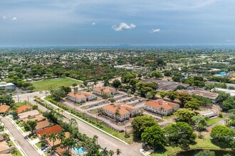 7777 N University Dr, Tamarac, FL - VUE AÉRIENNE  vue de carte