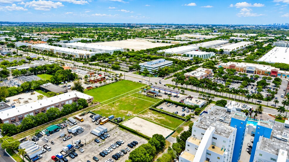 NW 18th Street & NW 107th Avenue, Sweetwater, FL à vendre - Photo de l’immeuble – Image 3 sur 6