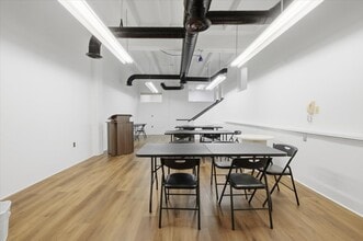 220 I St NE, Washington, DC à louer Photo intérieure– Image 1 sur 3