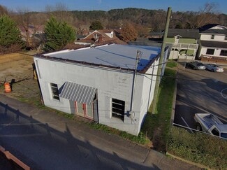 Plus de détails pour 44 N Church St, Ellijay, GA - Local commercial à vendre