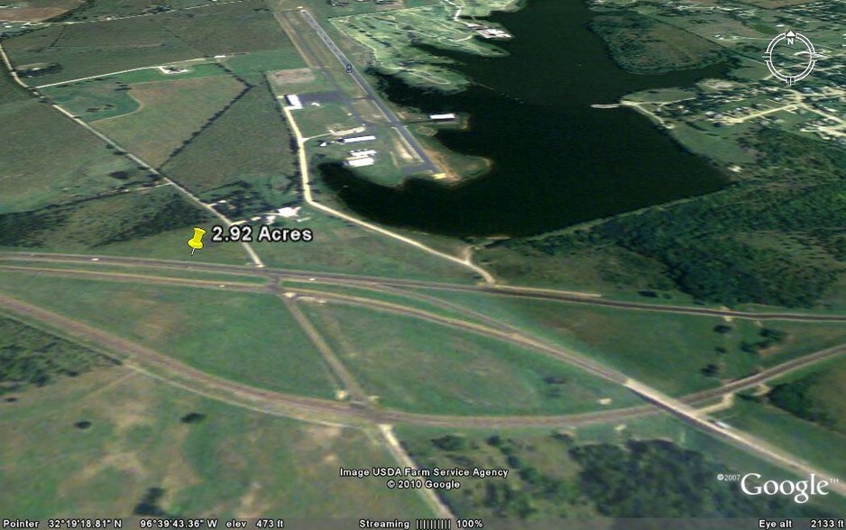 4900 W Ennis Ave, Ennis, TX à vendre - Photo de l’immeuble – Image 1 sur 3