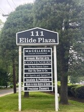 111 Bedford Rd, Armonk, NY à louer Photo de l’immeuble– Image 2 sur 2