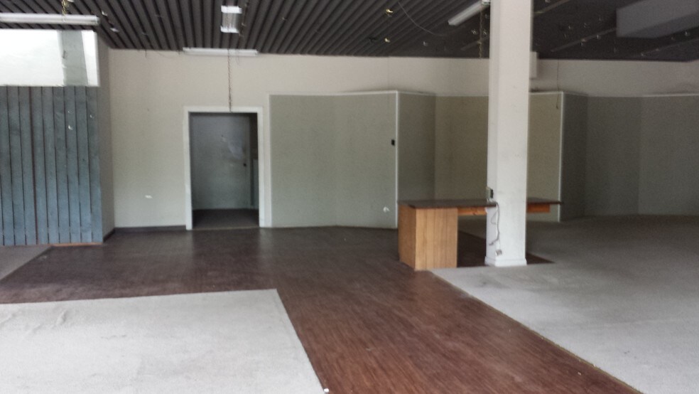 304 W 70th St, Shreveport, LA à louer - Photo intérieure – Image 3 sur 9