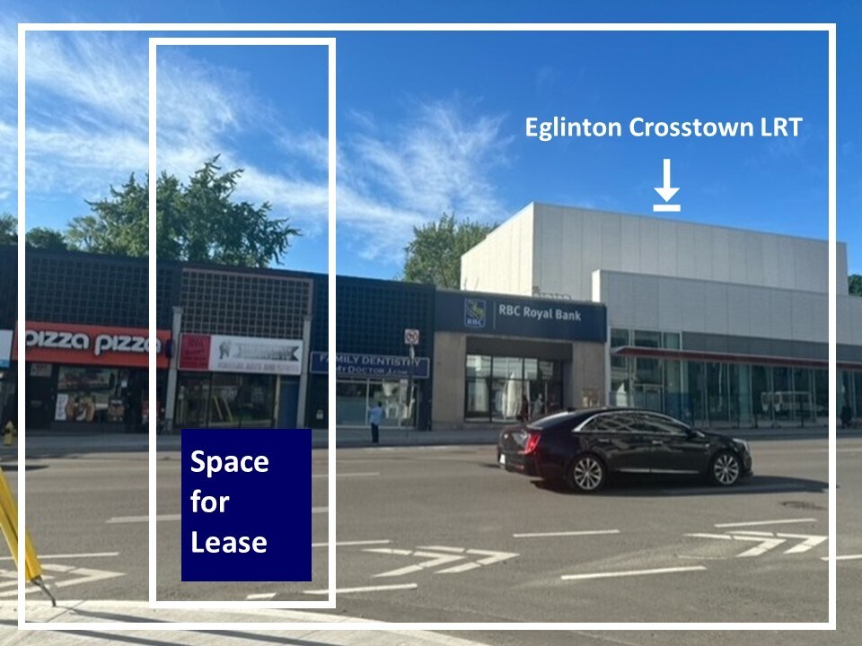 882A Eglinton Av W, Toronto, ON à louer Photo de l’immeuble– Image 1 sur 10