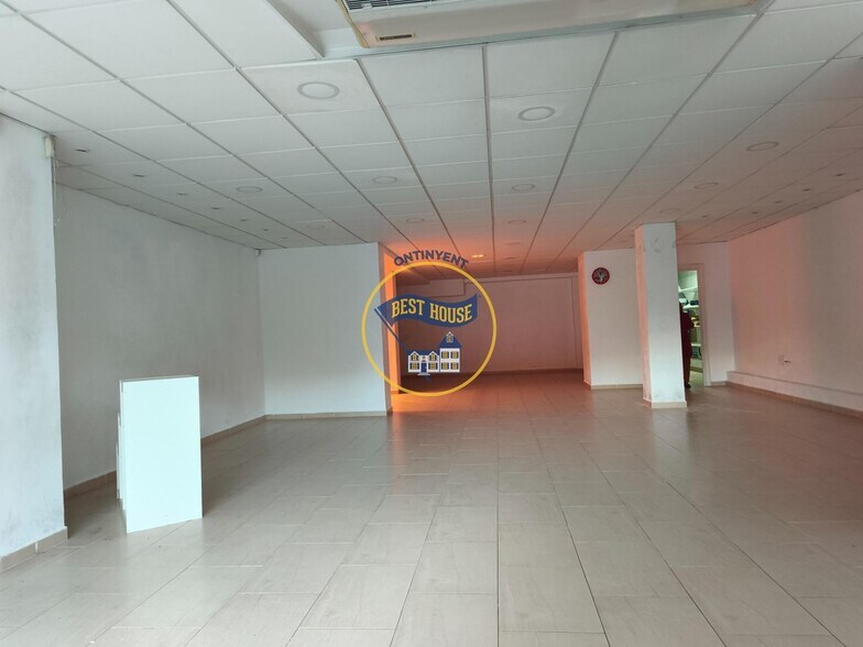 Local commercial dans Ontinyent, Valencia à louer - Photo intérieure – Image 3 sur 9