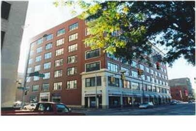 56 Division Ave N, Grand Rapids, MI à vendre - Photo de l’immeuble – Image 2 sur 6