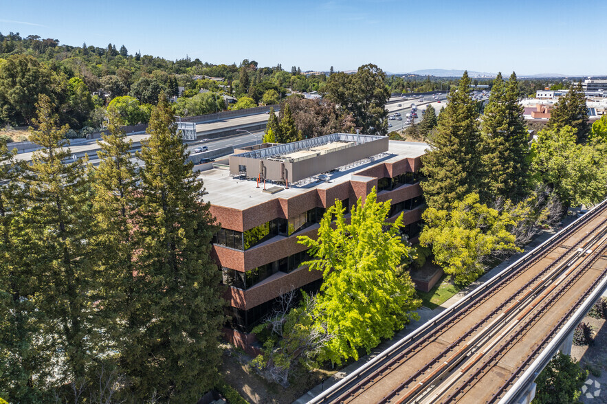 1777 Oakland Blvd, Walnut Creek, CA à louer - Aérien – Image 3 sur 5