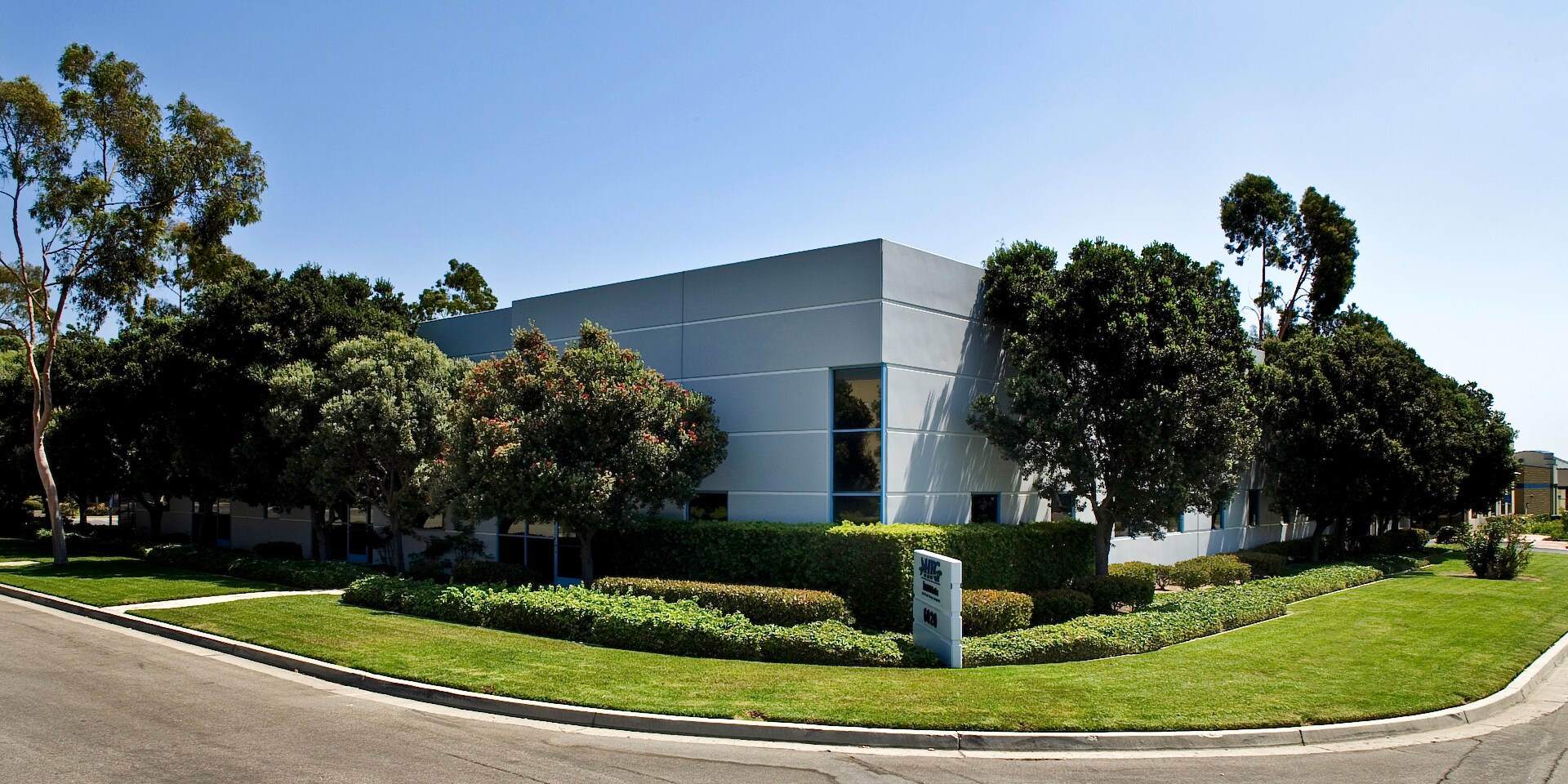 6020 Nicolle St, Ventura, CA à louer Photo principale– Image 1 sur 7