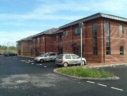 Plus de détails pour Blakeney Way, Cannock - Bureau à vendre