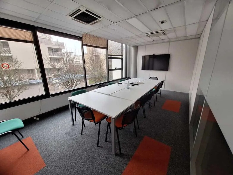 Bureau dans Bordeaux à louer - Photo intérieure – Image 3 sur 10