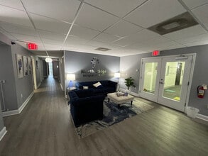 5353 N Federal Hwy, Fort Lauderdale, FL à louer Photo intérieure– Image 2 sur 22