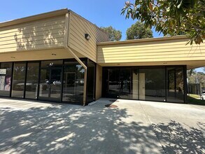 2020 S Brea Canyon Rd, Diamond Bar, CA à louer Photo de l’immeuble– Image 2 sur 15