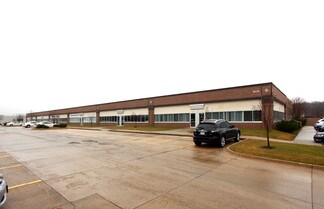 Plus de détails pour 3620 SW 61st St, Des Moines, IA - Bureau à louer