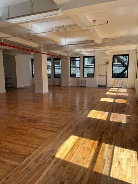 141 W 28th St, New York, NY à louer - Photo intérieure – Image 3 sur 14
