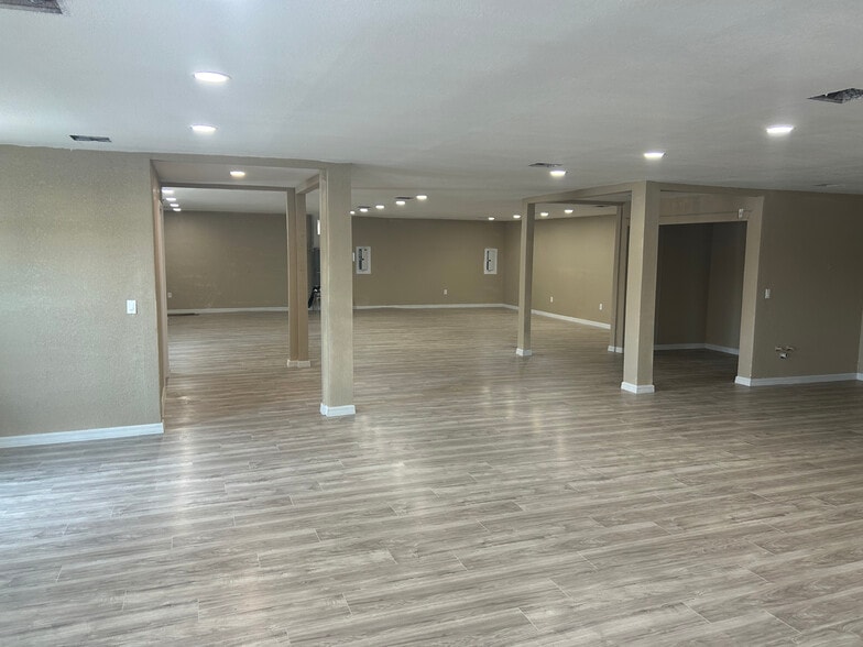 9200 66th St, Pinellas Park, FL à vendre - Photo intérieure – Image 3 sur 20