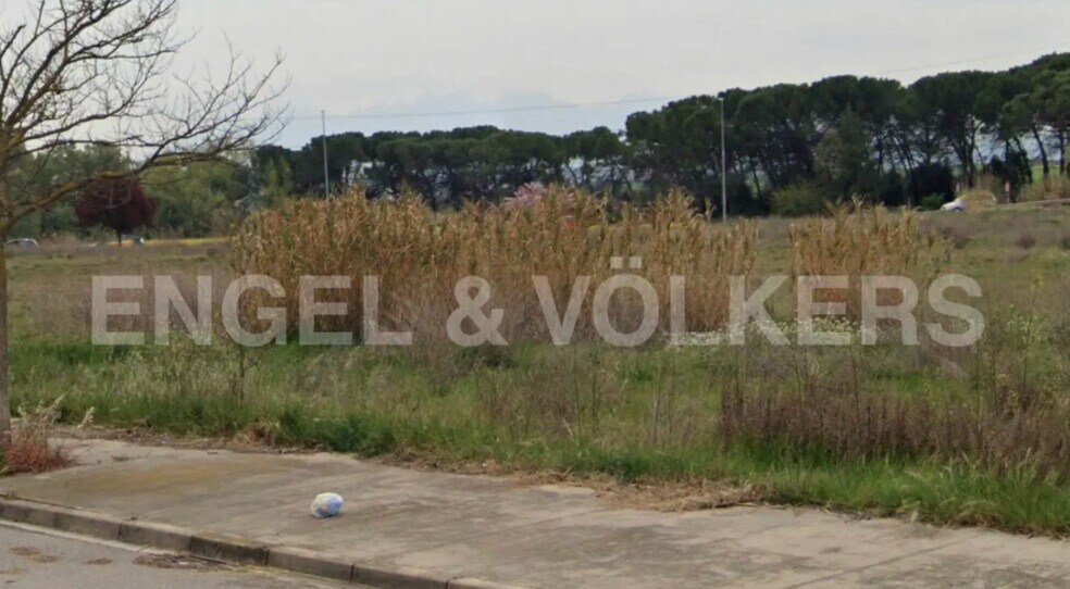 Terrain dans Sant Fruitós de Bages, Barcelona à vendre - Photo de l’immeuble – Image 3 sur 3