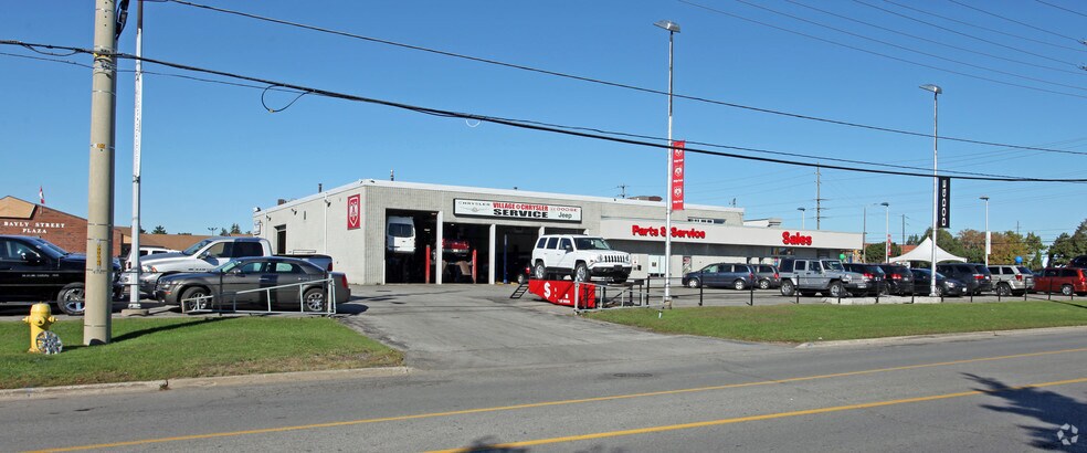 201 Bayly St W, Ajax, ON à louer - Photo de l’immeuble – Image 3 sur 3