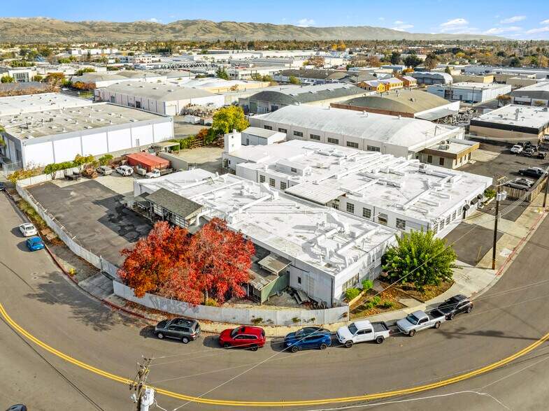 1180 N 5th St, San Jose, CA à vendre - Photo de l’immeuble – Image 2 sur 4