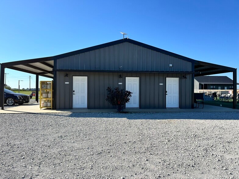 17578 Keeton Rd, Kingston, OK à vendre - Photo de l’immeuble – Image 3 sur 11