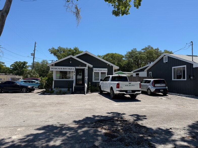 1771 Clearwater Largo rd, Largo, FL à vendre - Photo de l’immeuble – Image 3 sur 14