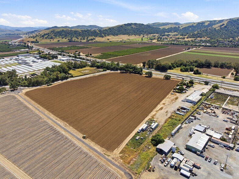 5330 Bolsa Rd, Gilroy, CA à vendre - Aérien – Image 1 sur 6