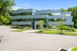 Plus de détails pour 118 N Bedford Rd, Mount Kisco, NY - Bureau à louer