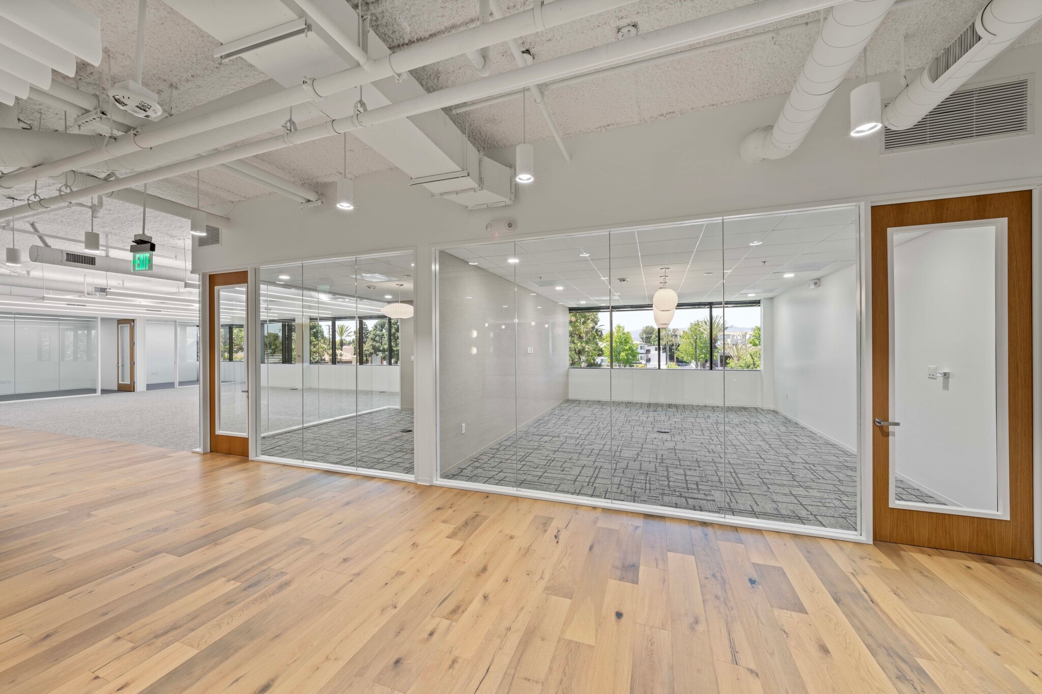 3420 Ocean Park Blvd, Santa Monica, CA à louer Photo intérieure– Image 1 sur 10