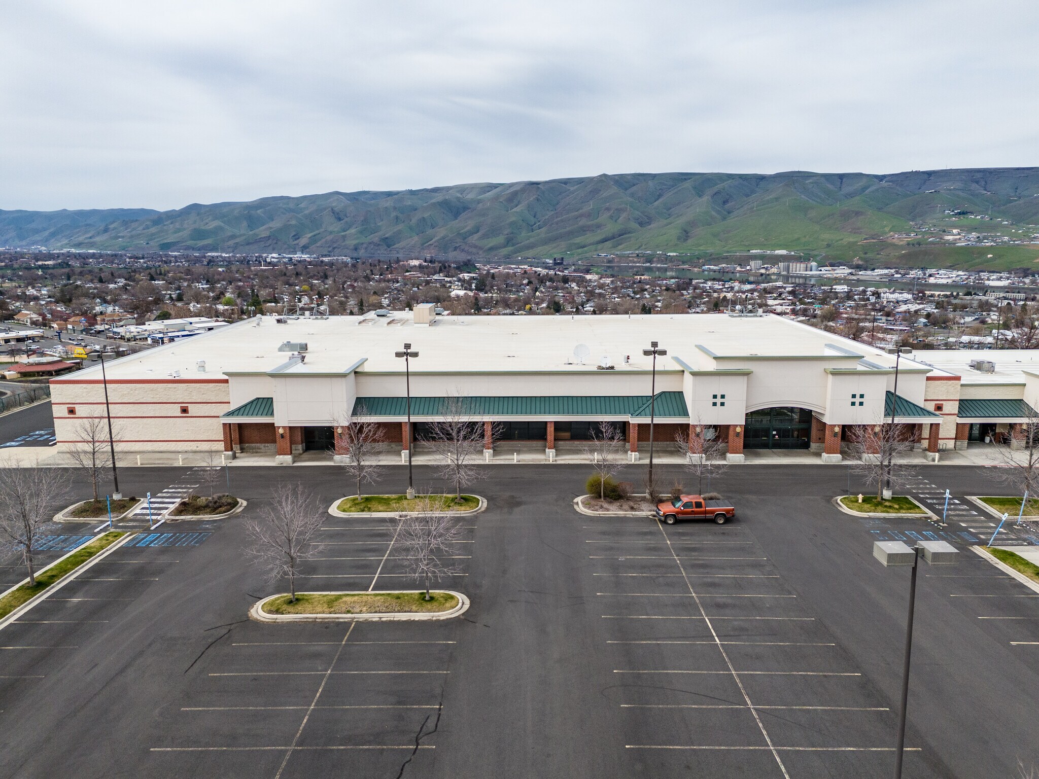 2330 Nez Perce Dr, Lewiston, ID à louer Photo intérieure– Image 1 sur 1