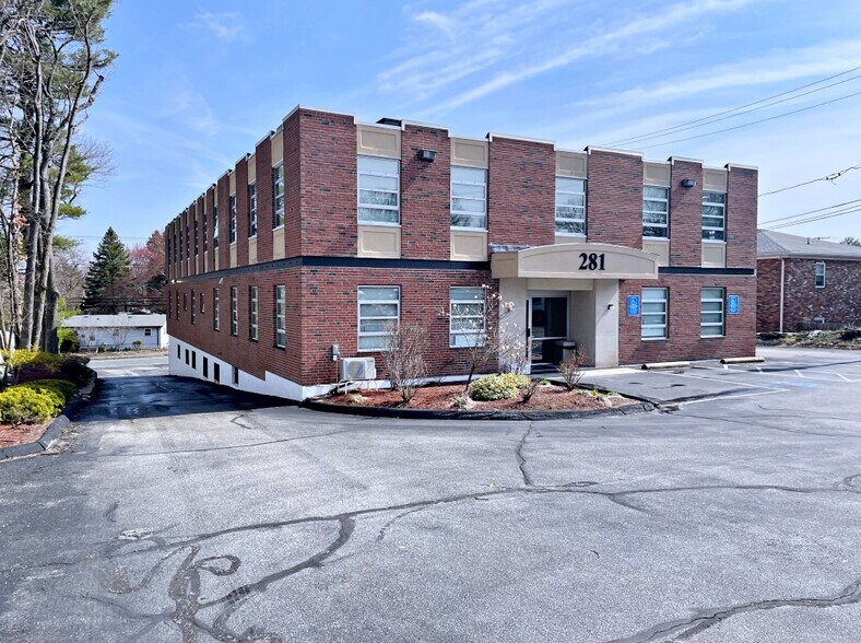 281 Cambridge St, Burlington, MA à vendre - Photo de l’immeuble – Image 2 sur 15