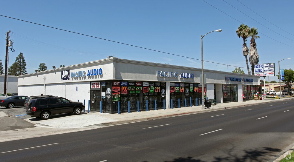 5715-5721 Lakewood Blvd, Lakewood, CA à louer - Photo principale – Image 1 sur 2