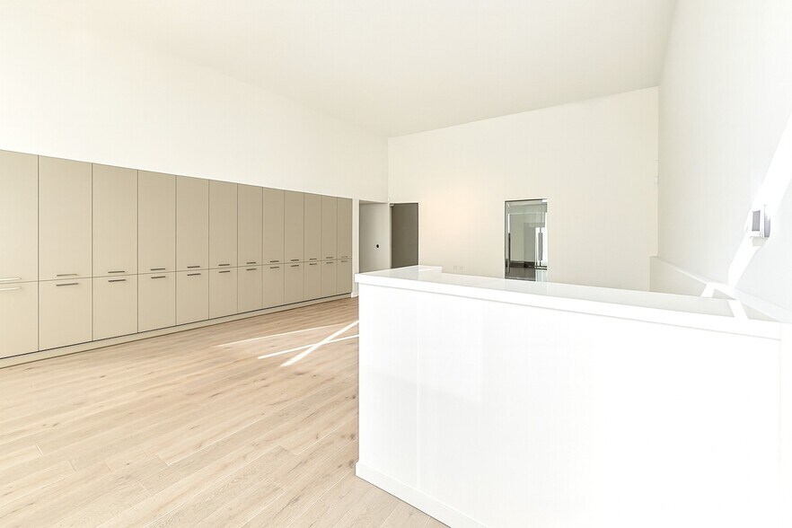 241 10th St, San Francisco, CA à louer - Photo de l’immeuble – Image 3 sur 21