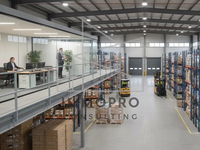 Local d'activités dans Normanville à vendre - Photo de l’immeuble – Image 1 sur 3