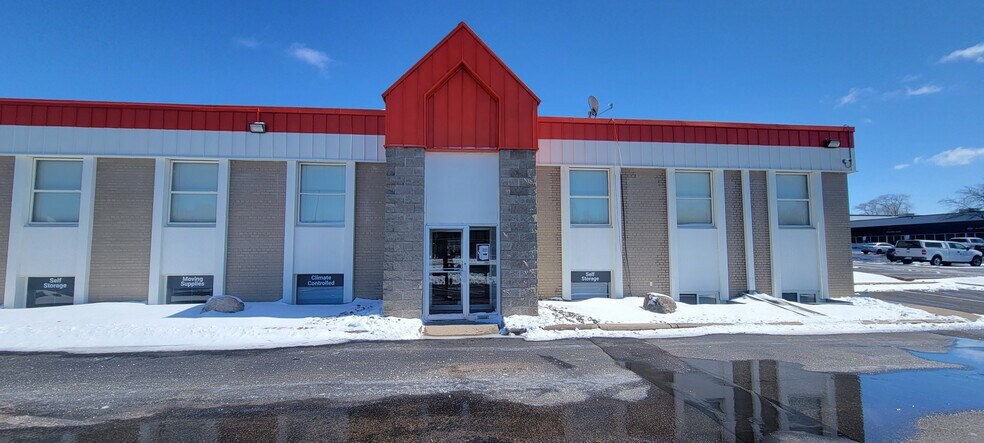 9033 Lyndale Ave S, Bloomington, MN à louer - Photo de l’immeuble – Image 2 sur 4