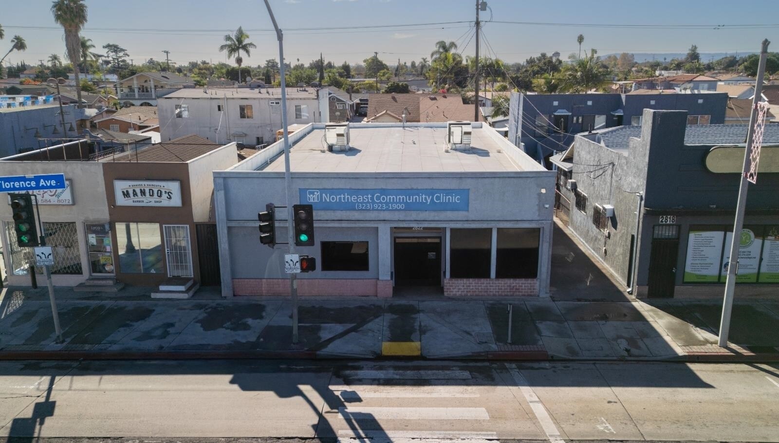 2822 E Florence Ave, Huntington Park, CA à vendre Photo principale– Image 1 sur 14