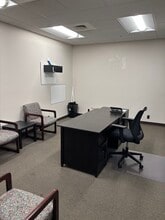 2901 Ohio Blvd, Terre Haute, IN à louer Photo intérieure– Image 2 sur 9