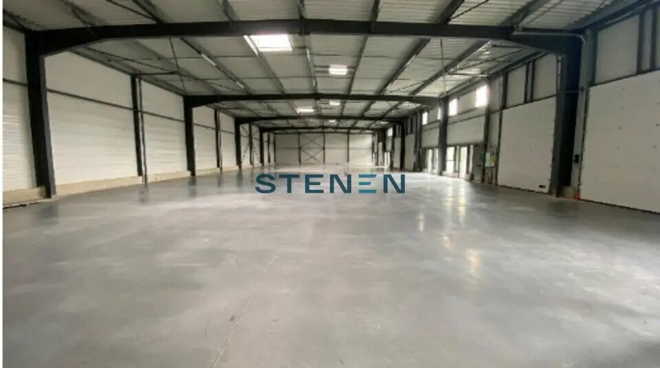 Local d’activités dans Rousset à louer - Photo intérieure – Image 2 sur 6