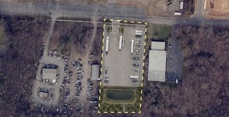 Plus de détails pour 7906 District Dr, Charlotte, NC - Terrain à louer