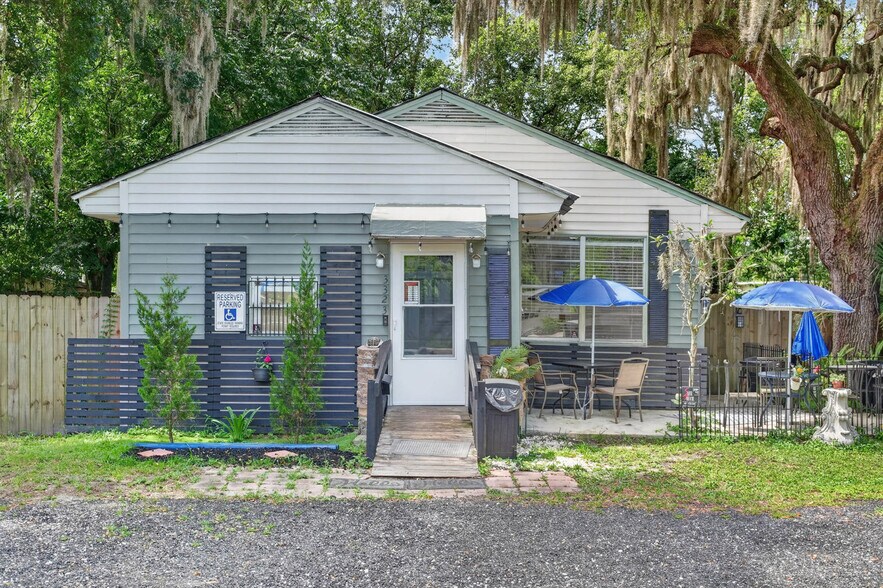 3323 Saint Johns Ave, Palatka, FL à vendre - Photo de l’immeuble – Image 2 sur 39