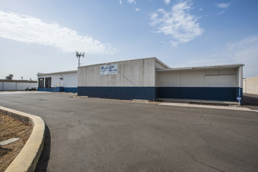 2423 E University Dr, Phoenix, AZ à vendre - Photo de l’immeuble – Image 2 sur 56
