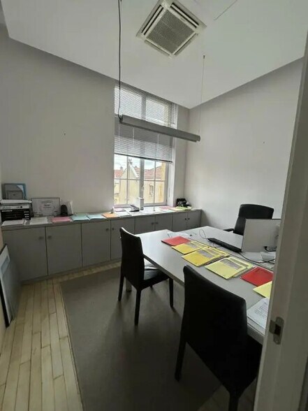 Bureau dans Metz à louer - Photo de l’immeuble – Image 2 sur 13