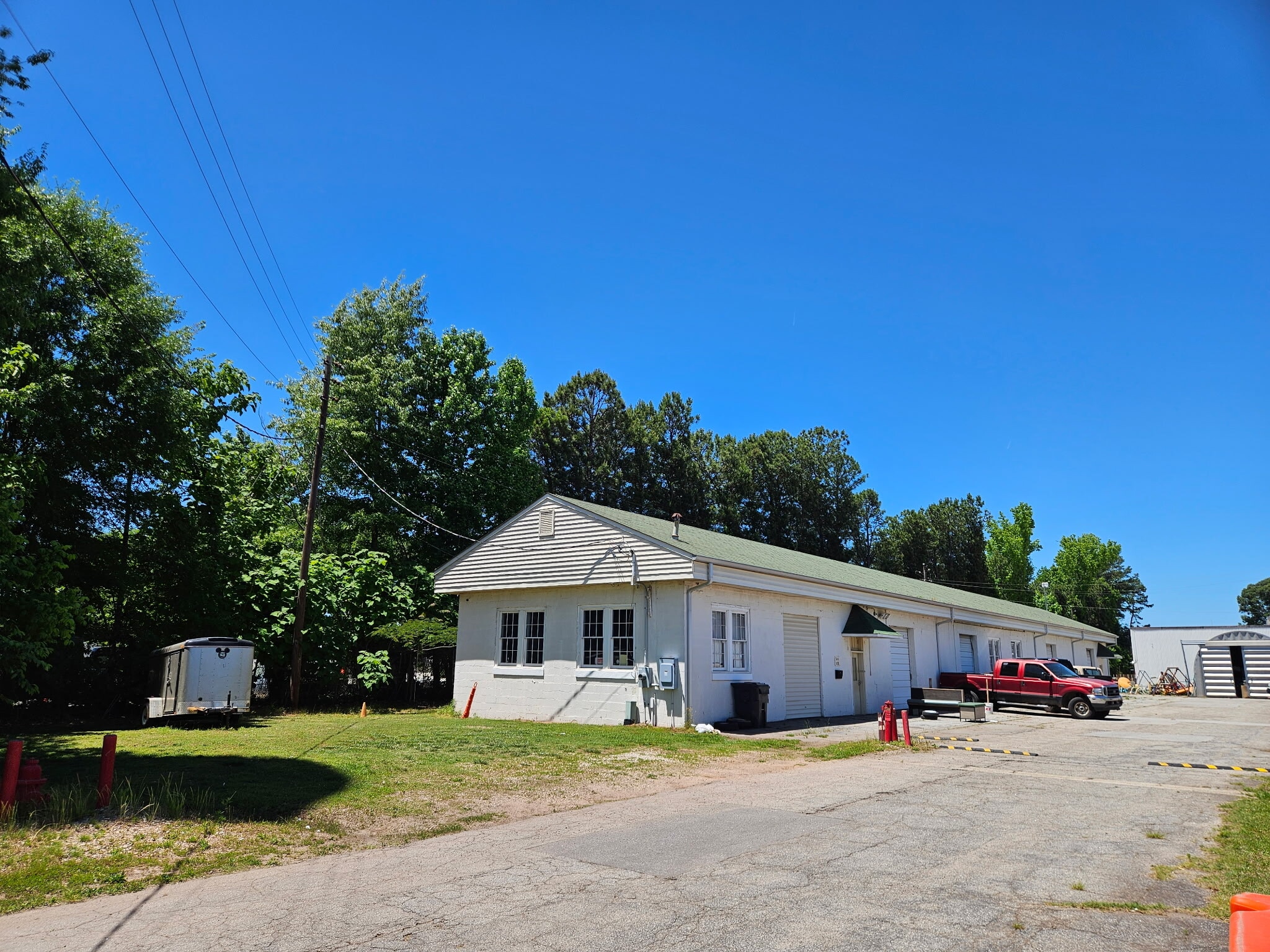 1557 Saint Joseph Ave, East Point, GA à louer Photo principale– Image 1 sur 6
