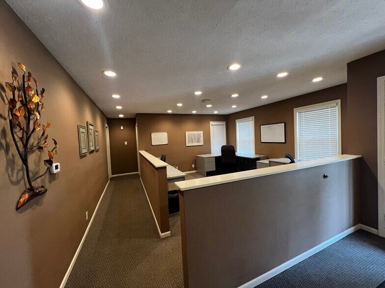 9296 Waldemar Rd, Indianapolis, IN à vendre - Photo de l’immeuble – Image 2 sur 8